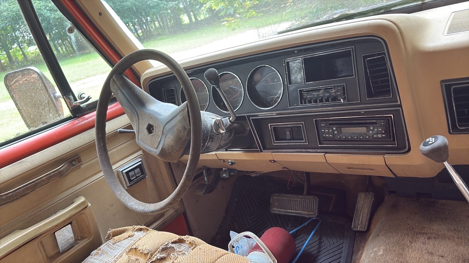 1986 Dodge Ramcharger AW-100 - photo 7
