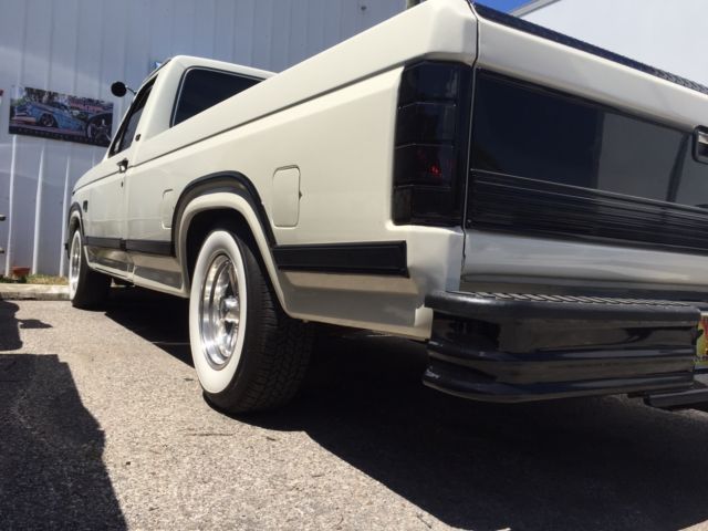 1986 Ford F-150 XLT - photo 2