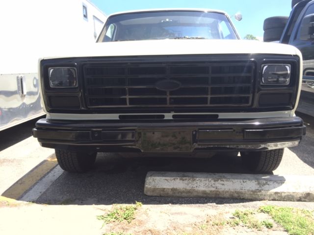 1986 Ford F-150 XLT - photo 4
