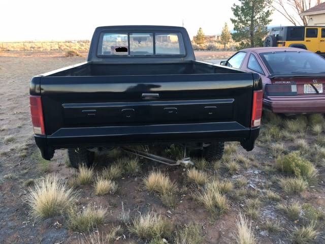 1986 Ford F-150 XLT Lariat Standard Cab Pickup 2-Door - photo 6