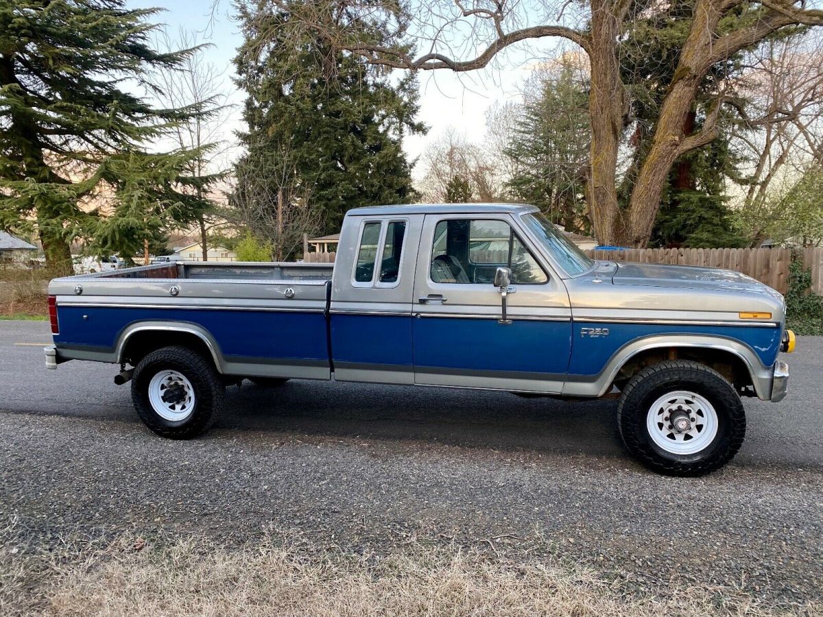 1986 Ford F-250 4X4 XLT 7.5L 460 V8 2-OWNERS 101K ORIG MILES 4WD - photo 5