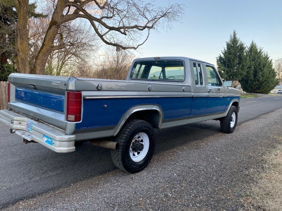 1986 Ford F-250 4X4 XLT 7.5L 460 V8 2-OWNERS 101K ORIG MILES 4WD - photo 6