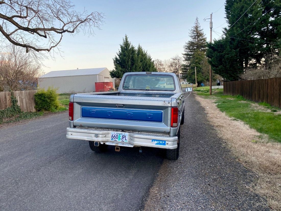 1986 Ford F-250 4X4 XLT 7.5L 460 V8 2-OWNERS 101K ORIG MILES 4WD - photo 7