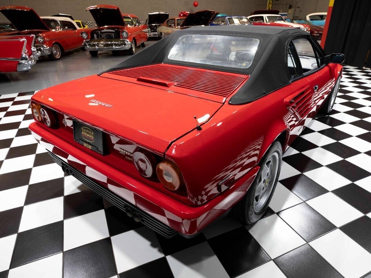 1986 Ferrari Mondial Cabriolet ROSSO CORSA 5 SPEED - photo 10