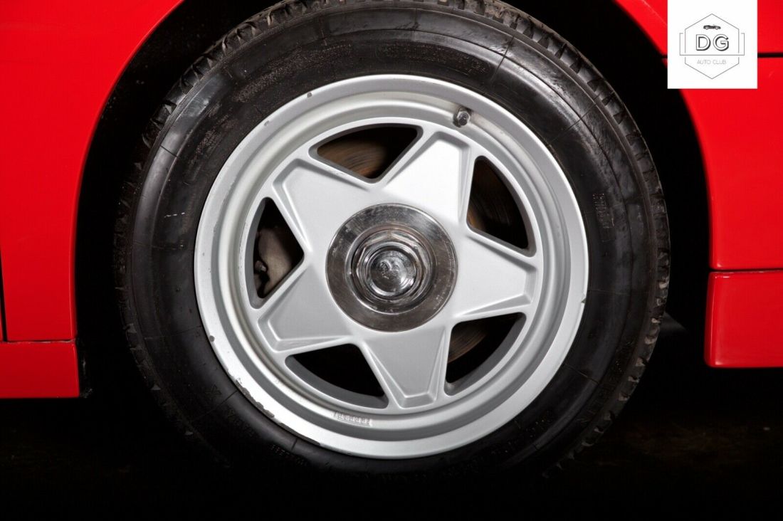 1986 Ferrari Testarossa Monospecchio ("Flying Mirror") - photo 10