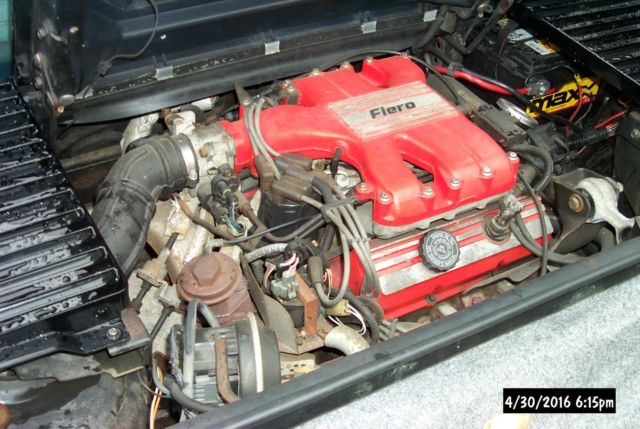 1986 Pontiac Fiero - photo 12