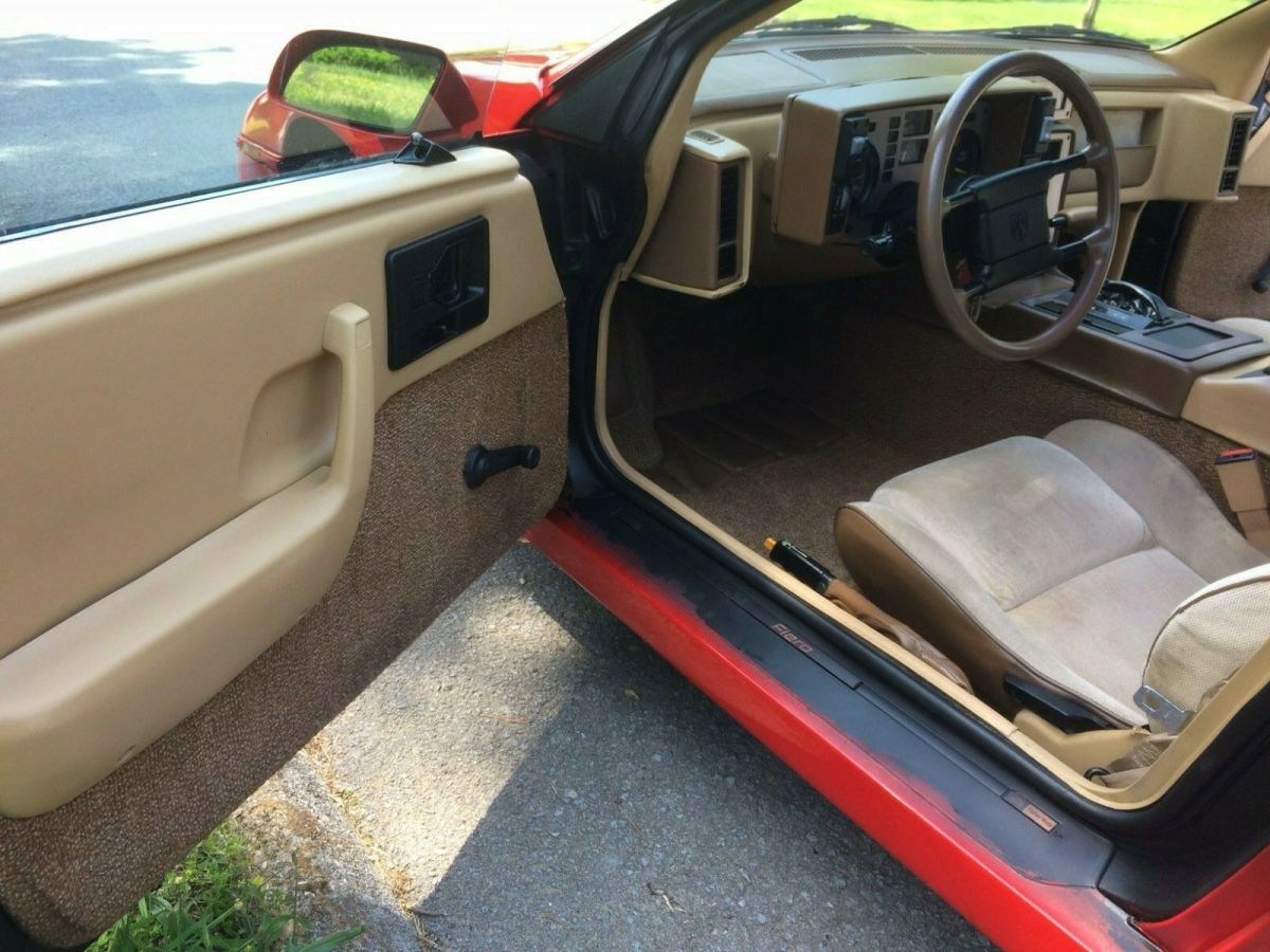 1986 Pontiac Fiero SE - photo 13