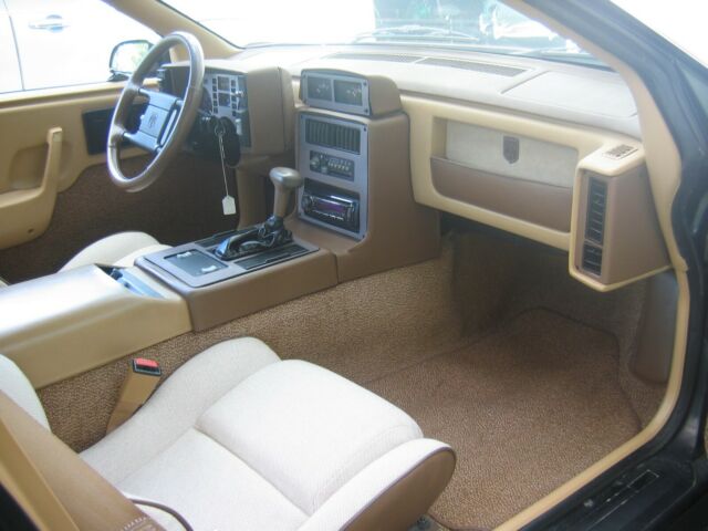 1986 Pontiac Fiero - photo 5