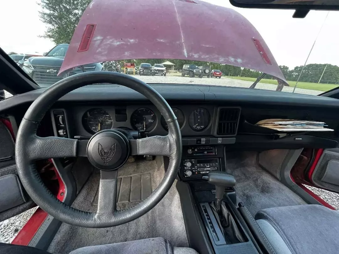 1986 Pontiac Firebird - photo 13