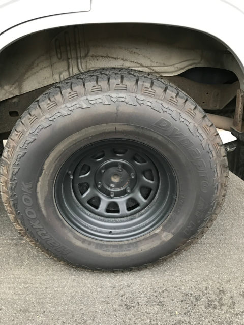 1986 Toyota Land Cruiser Base Sport Utility 4-Door - photo 2