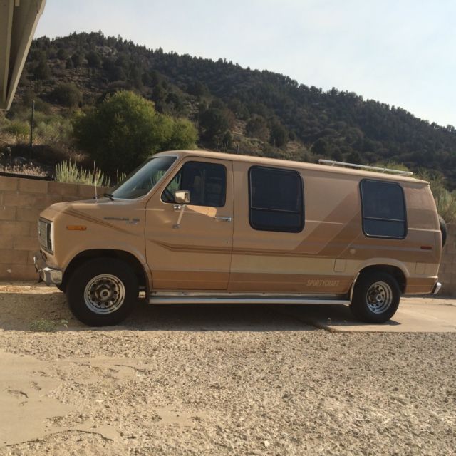 1986 FORD BRAUN HANDICAP VAN SPORTS CHALET ORIGINAL MILES LOW 58,500 1986 Ford E-Series Van