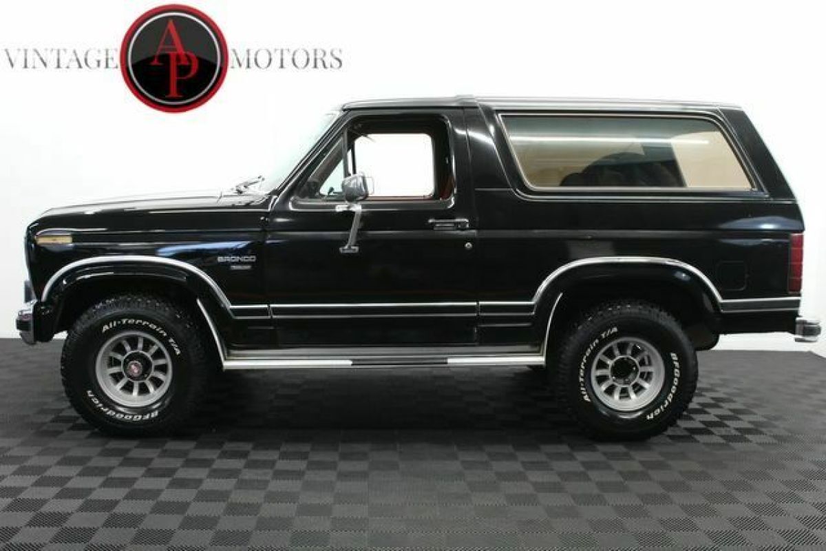 1986 Ford Bronco 4WD XLT Only 93k! 1986 Ford Bronco XLT Only 93k!