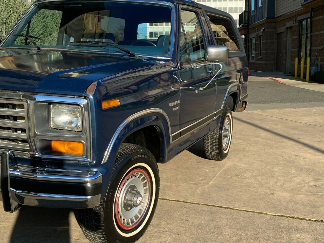1986 Ford Bronco Bronco XLT - photo 2