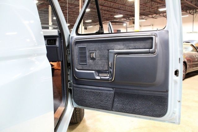 1986 Ford Bronco -- - photo 13