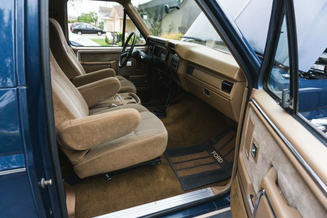 1986 Ford Bronco XLT- Eddie Bauer Edition - photo 10