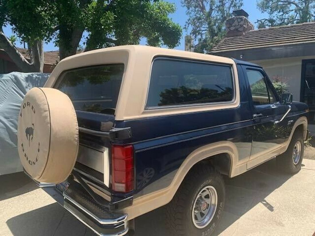 1986 Ford Bronco XLT- Eddie Bauer Edition - photo 2