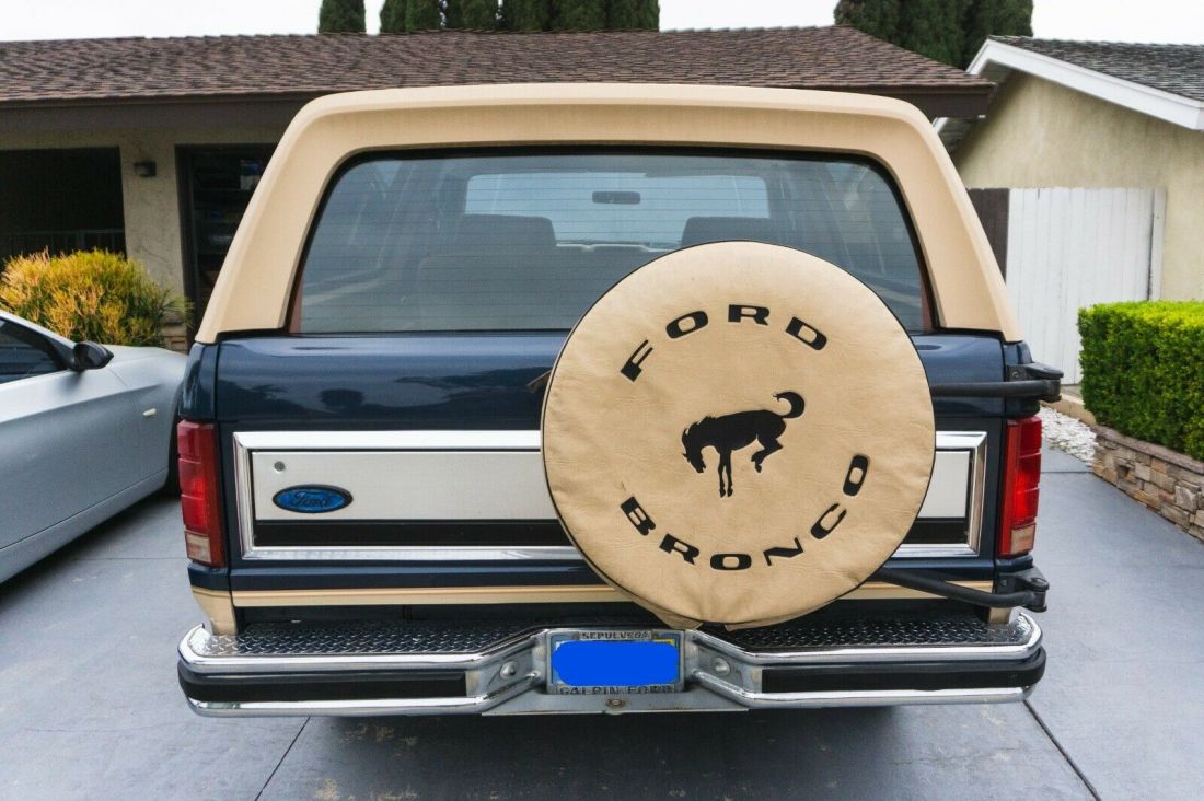 1986 Ford Bronco XLT- Eddie Bauer Edition - photo 8