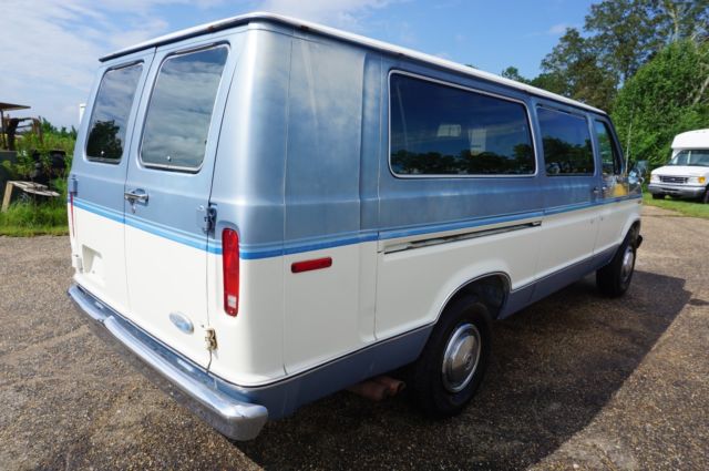 1986 Ford E-Series Van Club Wagon - photo 5