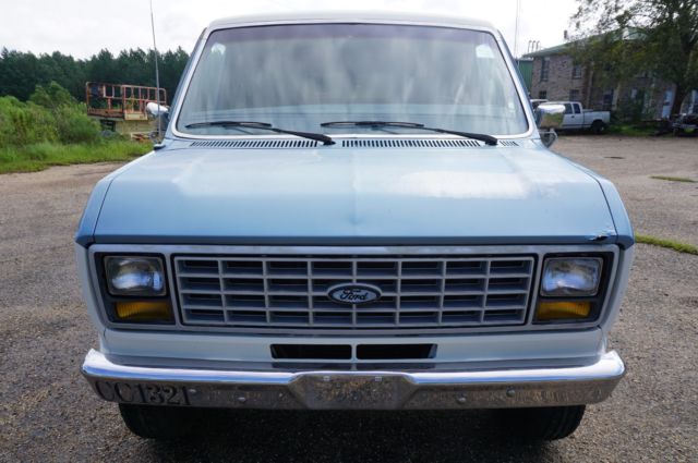 1986 Ford E-Series Van Club Wagon - photo 6