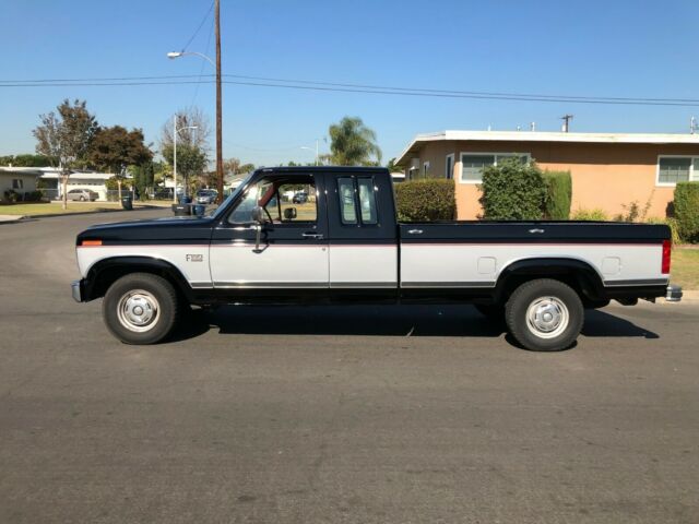 1986 Ford F-150 XL - photo 2