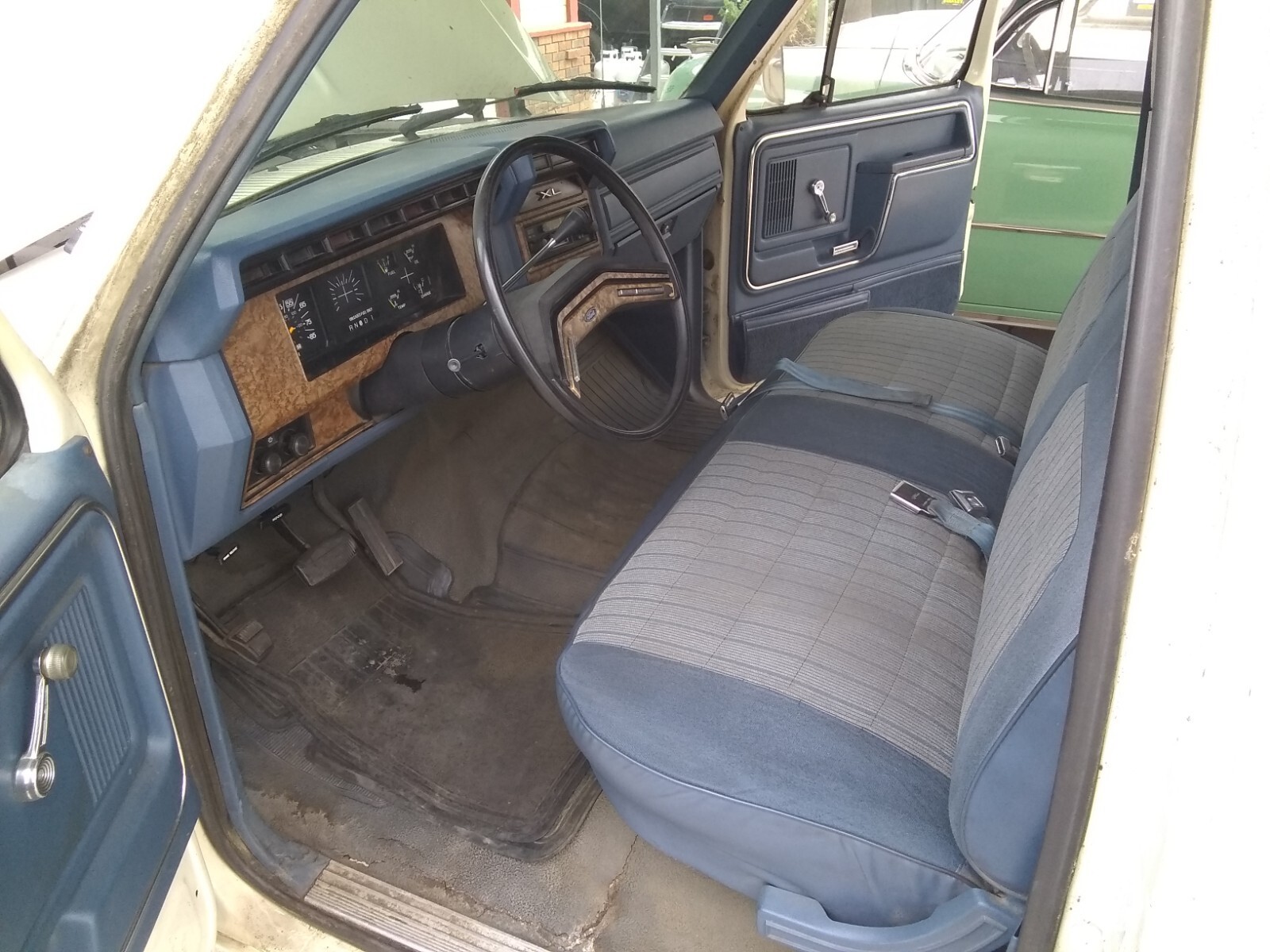 1986 Ford F-150 - photo 7