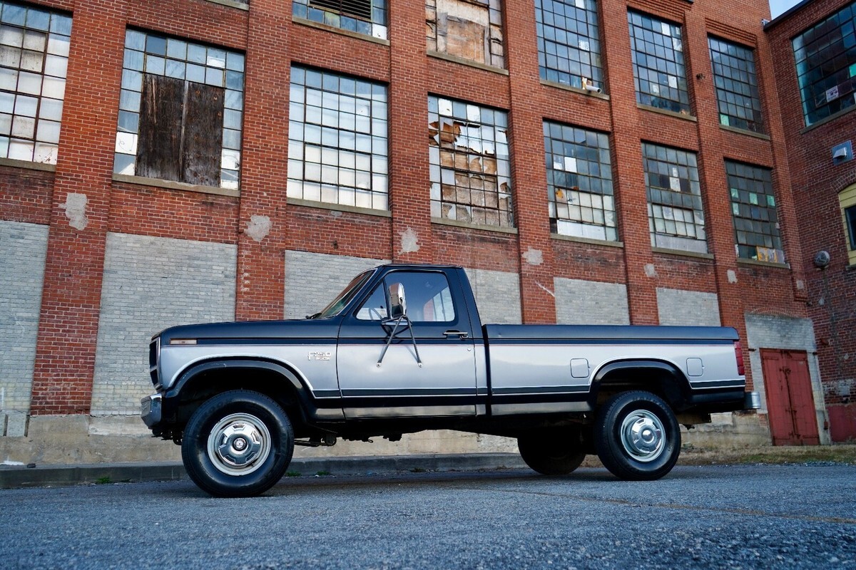 1986 Ford F-250 - photo 8
