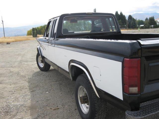 1986 Ford F-250 XL - photo 6