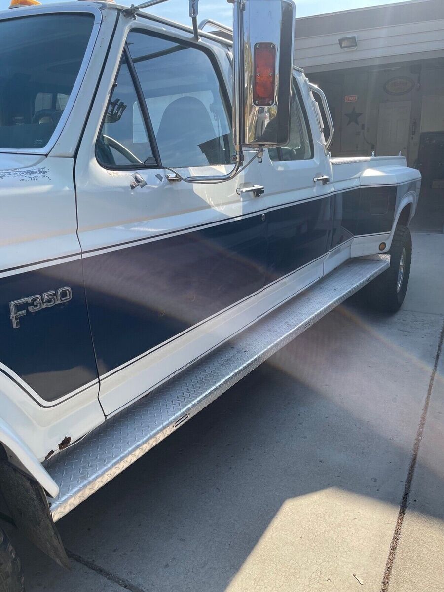 1986 Ford F-350 crew cab dually - photo 10