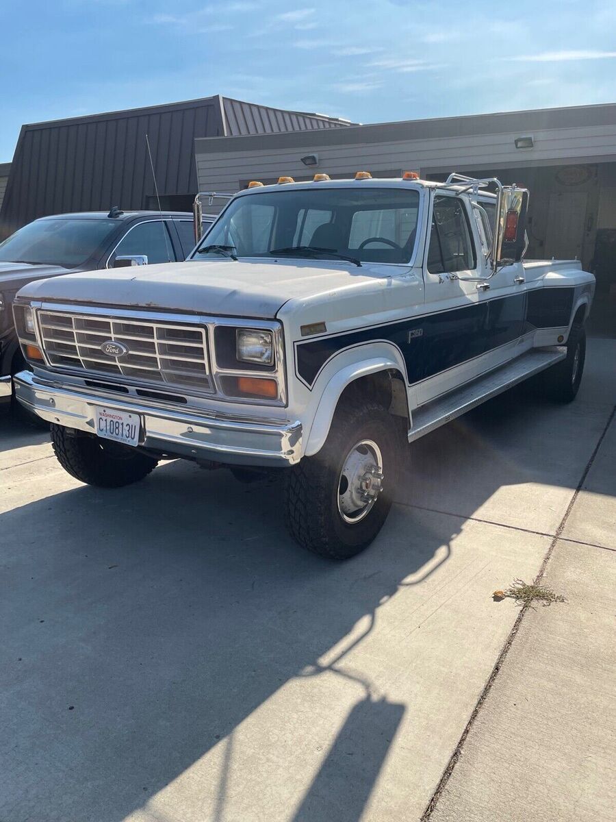 1986 Ford F-350 crew cab dually - photo 11