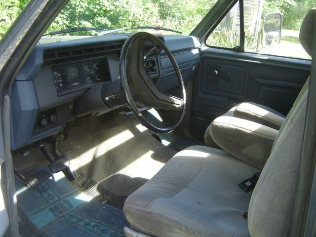 1986 Ford F-350 - photo 5