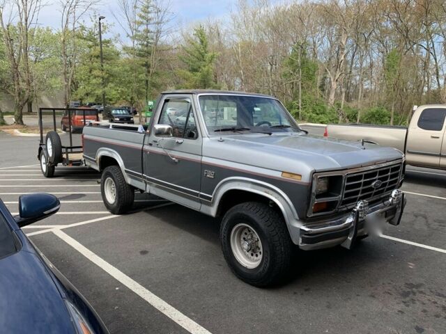 1986 Ford F150 Heavy Up. Factory Quad front Shocks. Last of the Bull Nose. 1986 Ford F-150 XLT