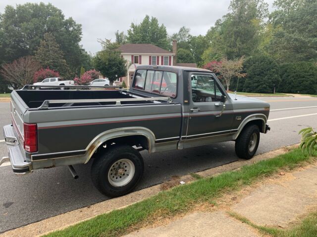 1986 Ford F-150 XLT - photo 6