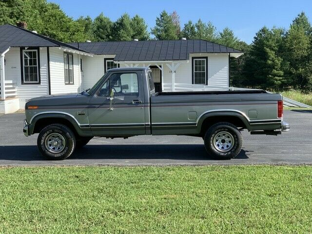 1986 Ford F-150 - photo 8