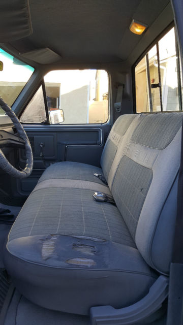 1986 Ford F-150 4X4 5.0 EFI 302 V8 RUST FREE CALIFORNIA TRUCK 4WD - photo 10