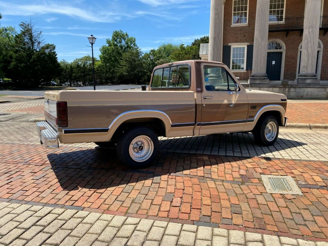 1986 Ford F150 XLT Lariat new 302 motor 1986 Ford F-150 XLT Lariat