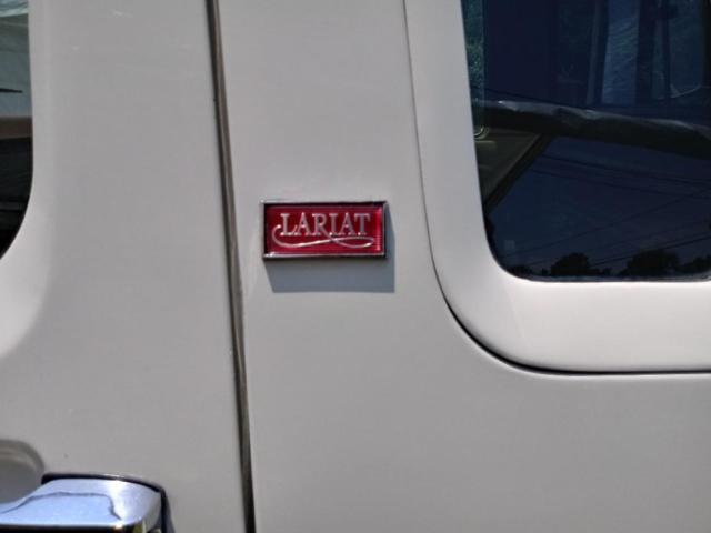 1986 Ford F-150 2-tone an chrome package - photo 11