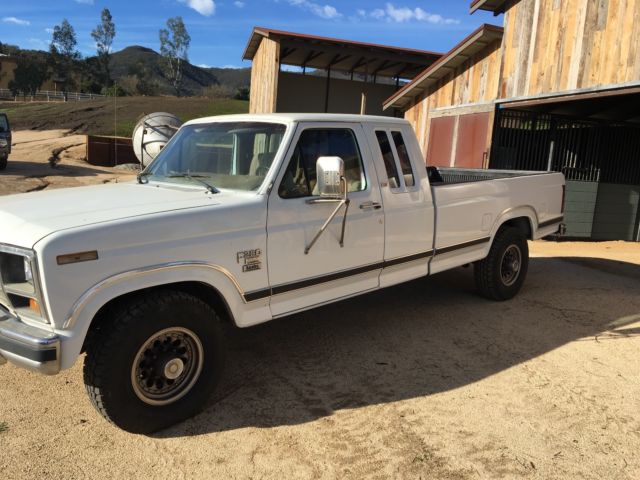 1986 Ford F-250 - photo 2