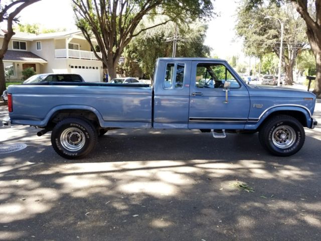 1986 Ford F-250 LARIAT - photo 5