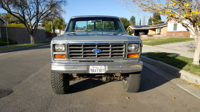 1986 Ford F-250 4X4 SUPER NICE & CLEAN RUST FREE CALIFORNIA TRUCK - photo 10