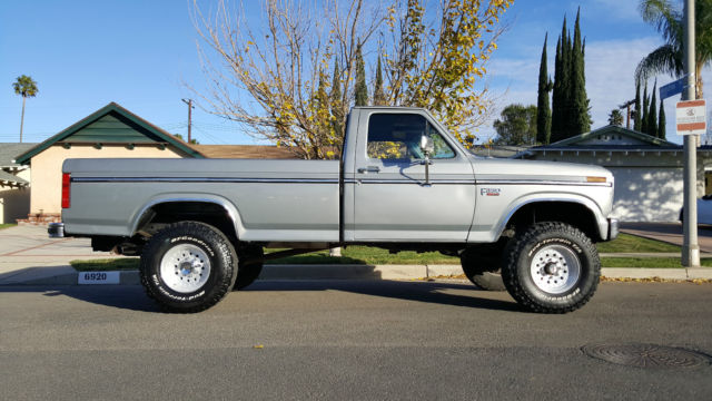 1986 Ford F-250 4X4 SUPER NICE & CLEAN RUST FREE CALIFORNIA TRUCK - photo 7