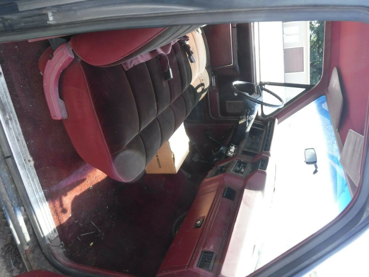 1986 Ford F-250 - photo 10