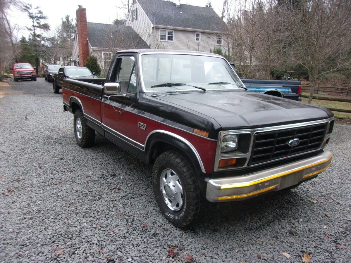 1986 Ford F-250 - photo 2