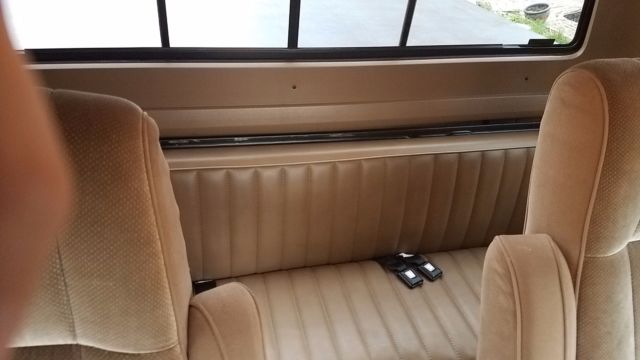 1986 Ford F-250 Lariat - photo 11