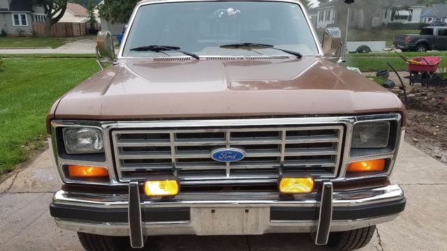 1986 Ford F-250 Lariat - photo 2