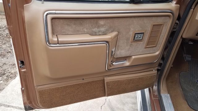 1986 Ford F-250 Lariat - photo 9