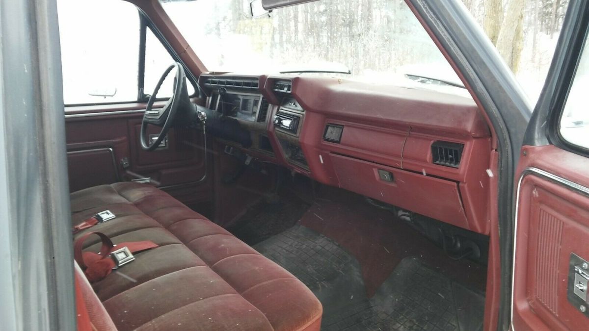 1986 Ford F-350 - photo 6