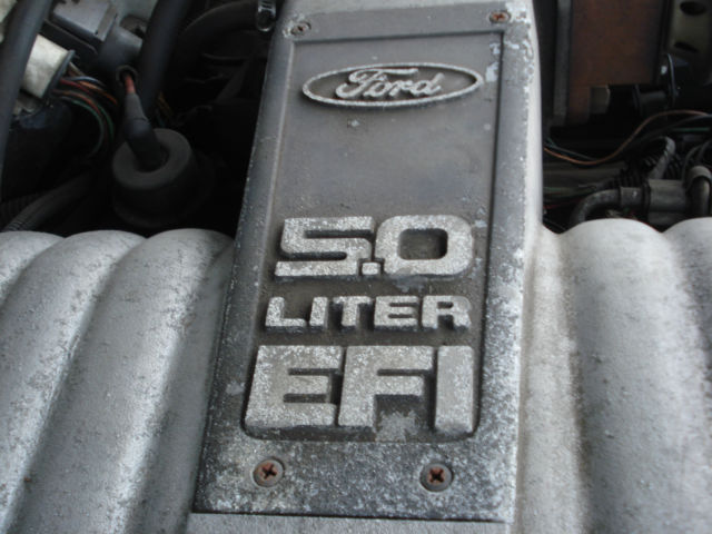 1986 Ford Crown Victoria Old Skool Wagon ! - photo 9