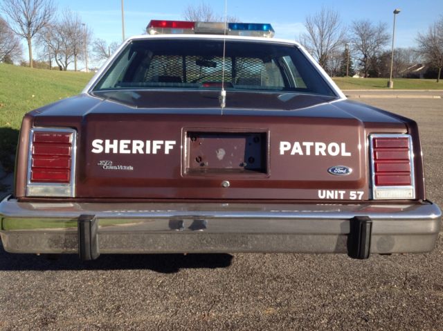 1986 Ford Crown Victoria Ltd - photo 13