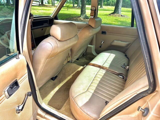 1986 Ford LTD - photo 12