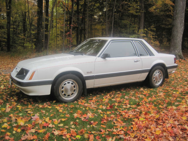 1986 Ford Mustang LX - photo 2